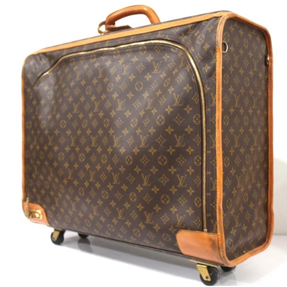 Louis Vuitton Large Pullman Suitcase - Picture 2 of 10